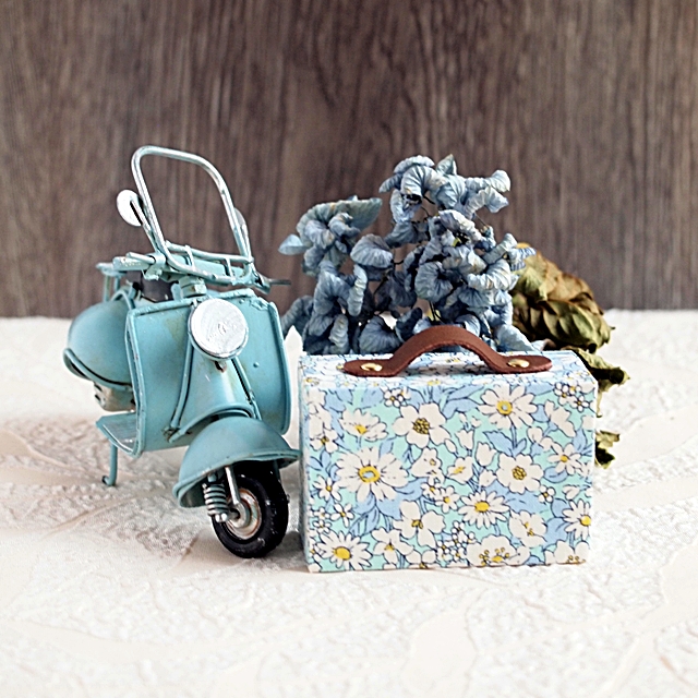 ミニチュアトランク